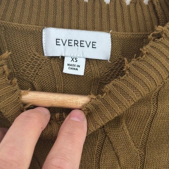 :Price Firm: Evereve Distressed Cable Knit Cotton Pullover Sweater - Picture 3 of 6